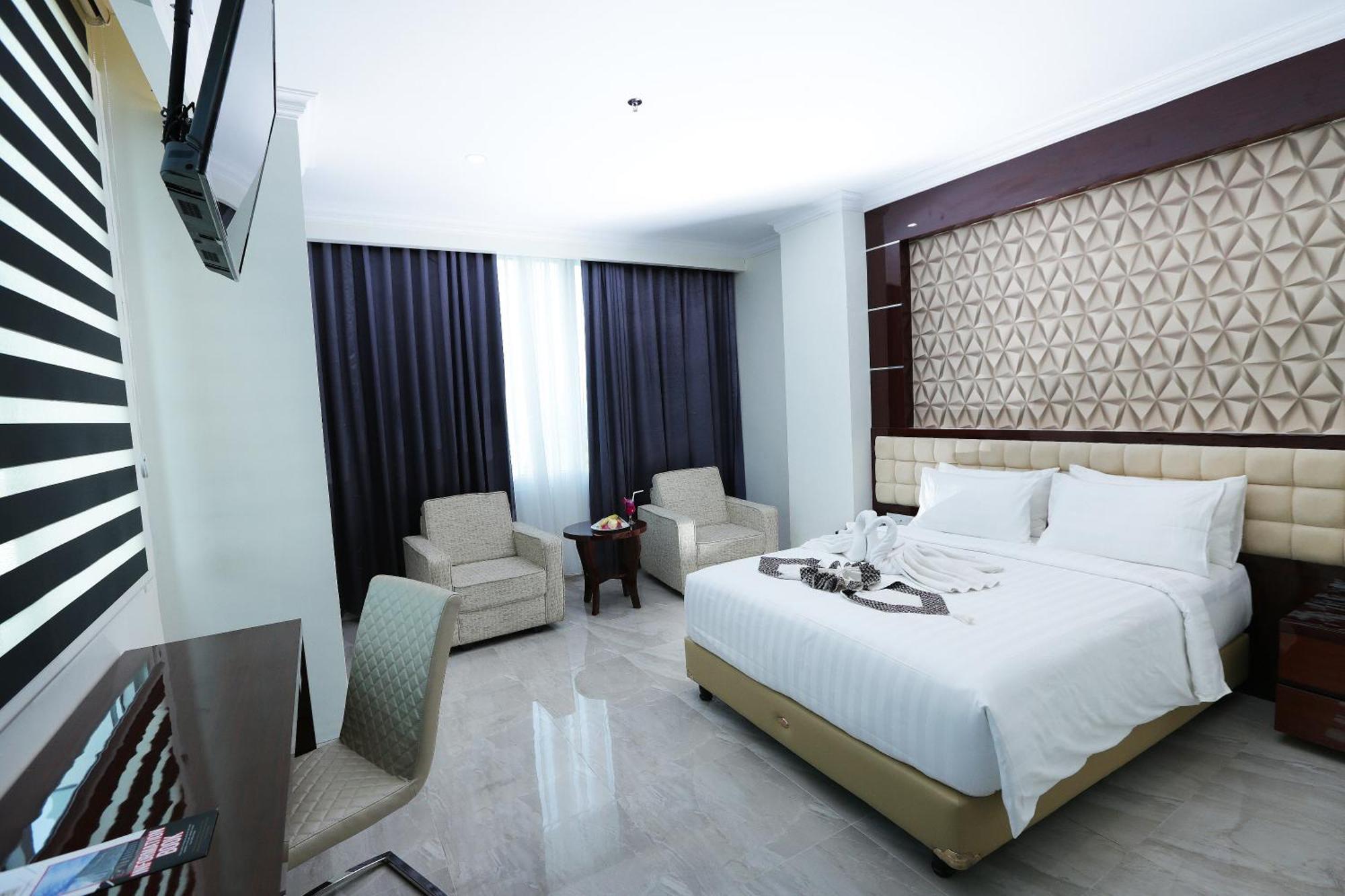 Sindoro Hotel Cilacap By Conary Exterior foto