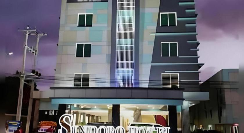 Sindoro Hotel Cilacap By Conary Exterior foto